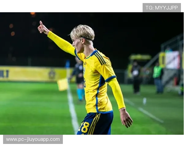 巴萨小将越来越自信，脚下技术真敢秀，巴萨16岁小将进球